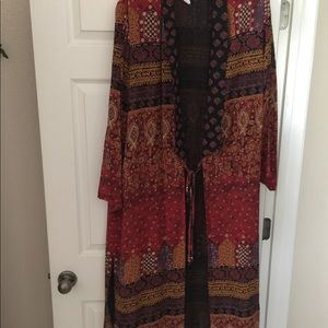 Gorgeous walking coat . Minimal wear. Semi-Vintage